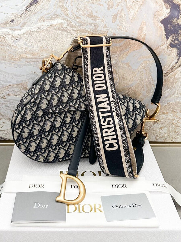 CHRISTIAN DIOR SADDLE BAG