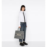 CHRISTIAN DIOR LADIES TOTE BAG
