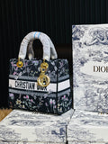 CHRISTIAN DIOR LADIES BAG