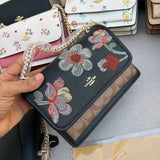 COACH LADIES BAG