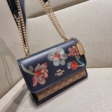COACH LADIES BAG