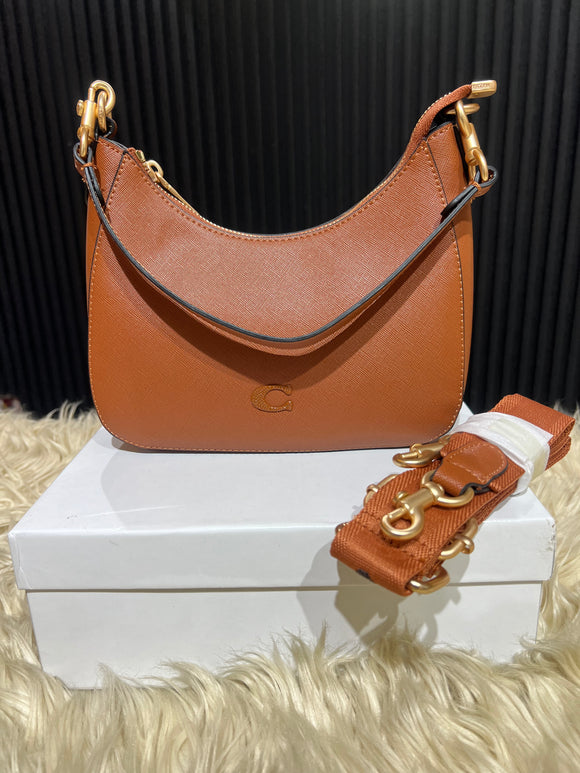 COACH LADIES BAG