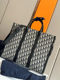 CHRISTIAN DIOR  TOTE BAG