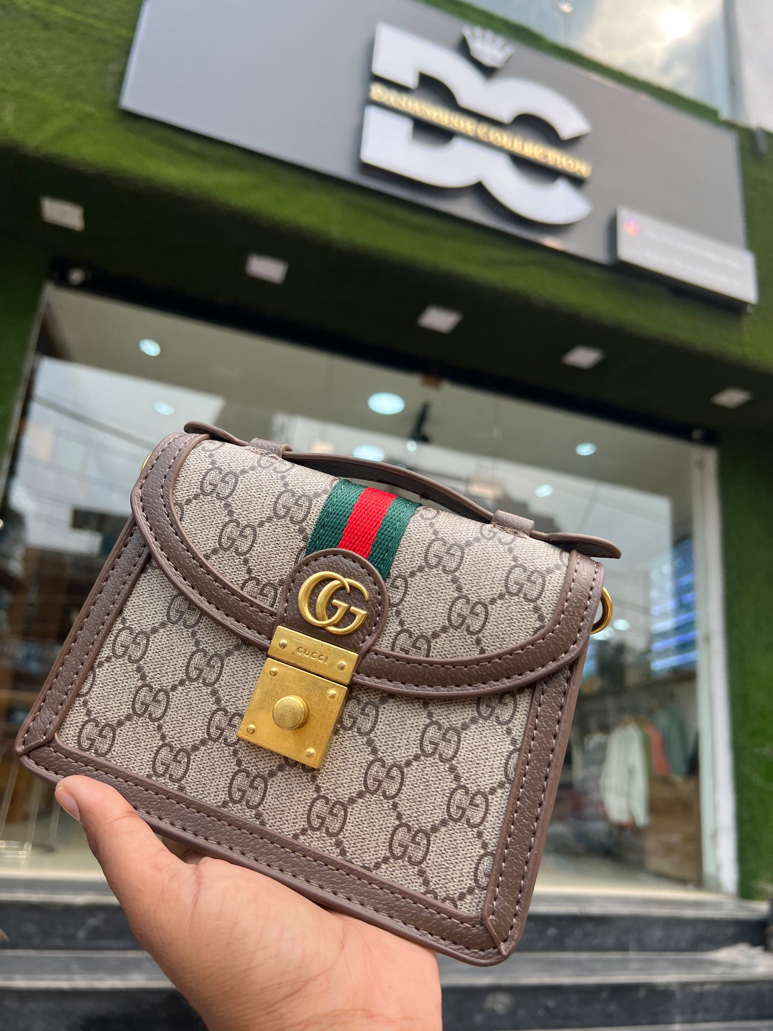 GUCCI SLING BAG DC PREMIUM