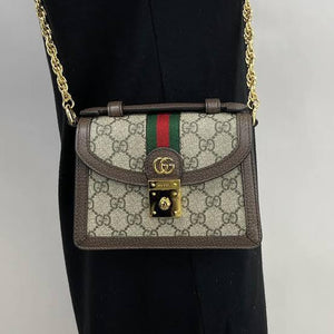 GUCCI SLING BAG